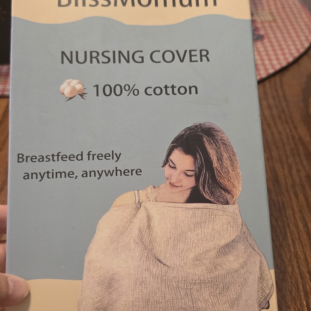 BlissMomum Nursing Cover Green - Picture 8 of 10